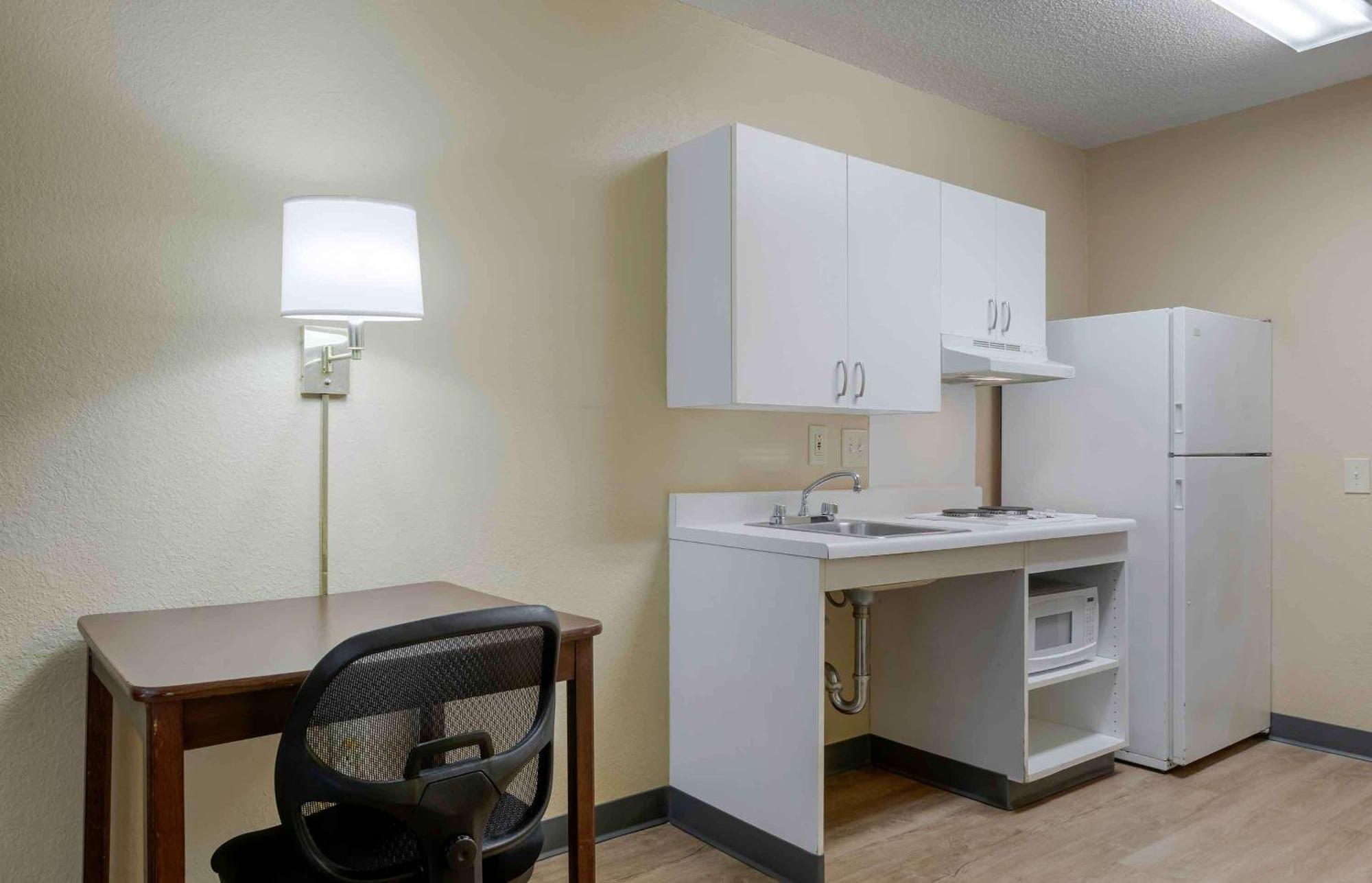 Extended Stay America Suites - Houston - Galleria - Westheimer Buitenkant foto