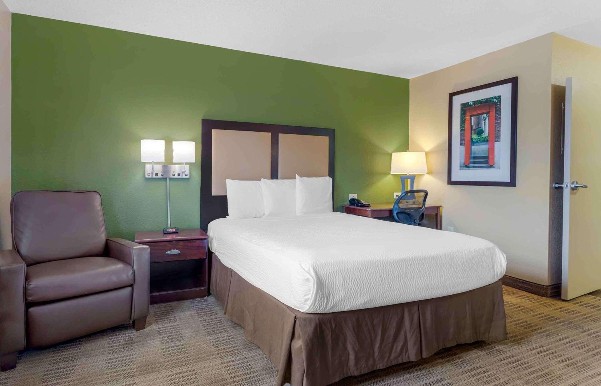 Extended Stay America Suites - Houston - Galleria - Westheimer Buitenkant foto